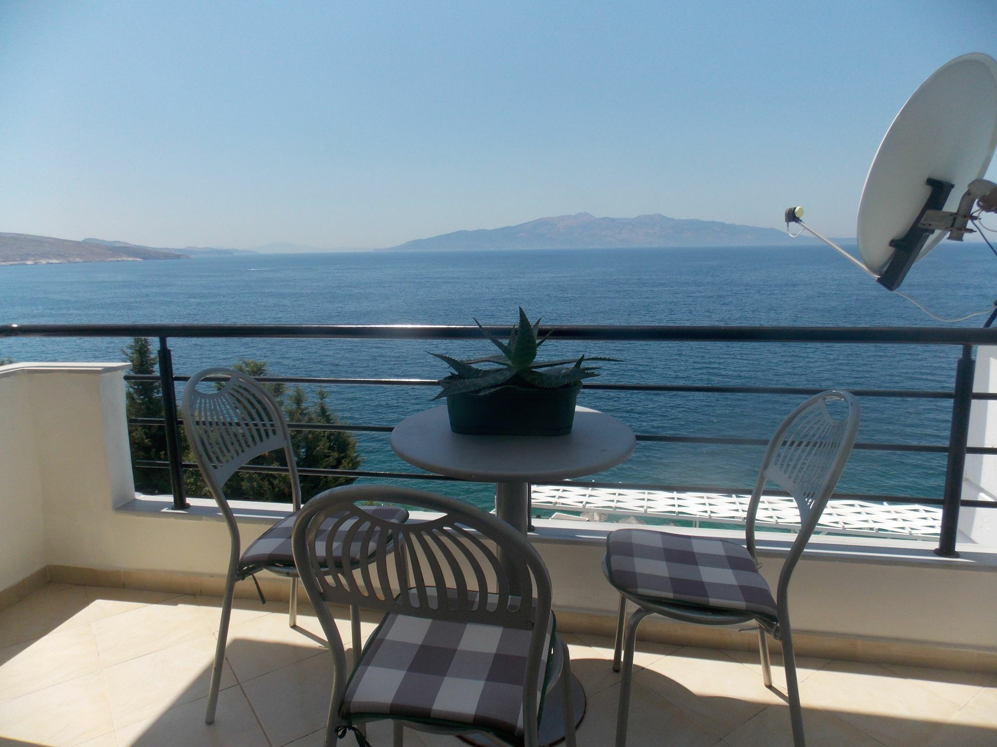 Berti Apartments Saranda Dış mekan fotoğraf